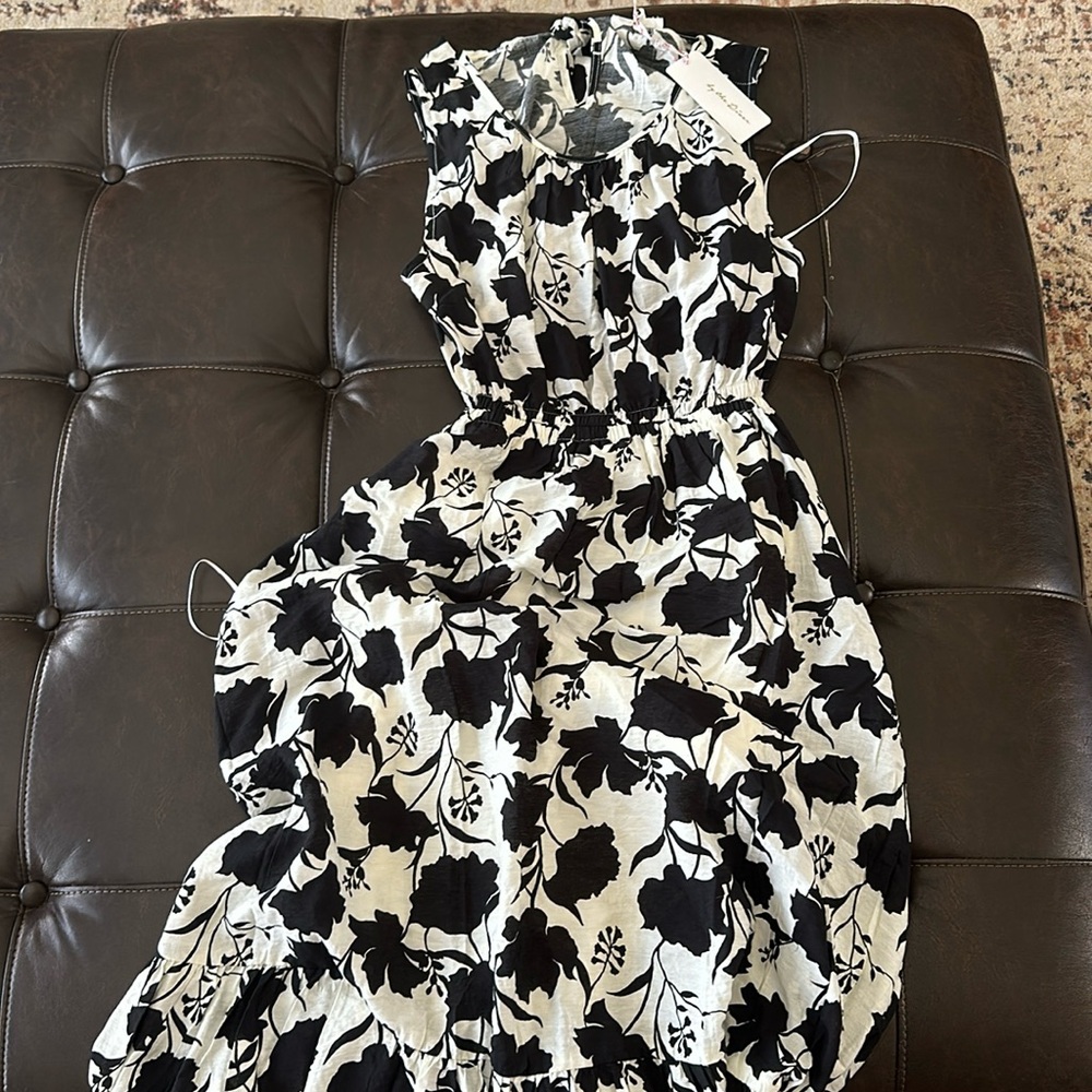 long black and white dress